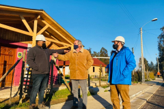 Alcalde visita obras en Villa La Unión y Callle San Pablo de Nilahue Cornejo