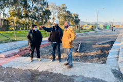 Alcalde visita obras en Villa La Unión y Callle San Pablo de Nilahue Cornejo