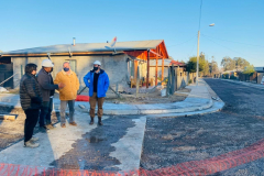 Alcalde visita obras en Villa La Unión y Callle San Pablo de Nilahue Cornejo